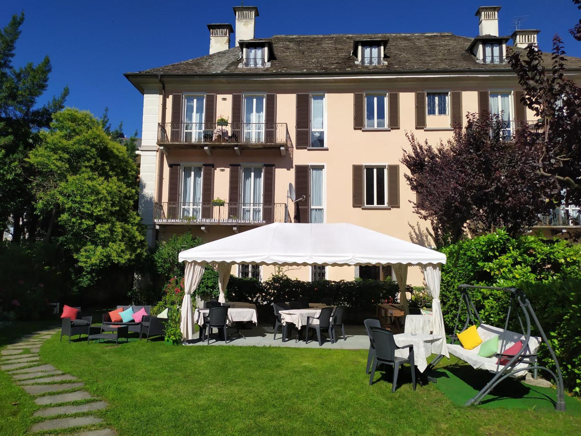 Bed & Breakfast Tiffany Domodossola Exterior foto
